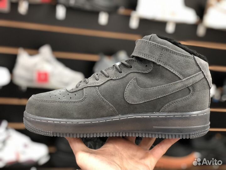 Кроссовки Nike air force 1 mid lux зима