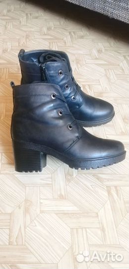 Ботинки женские