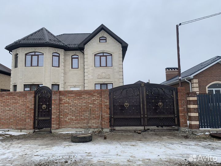 Кованые ворота и калитка