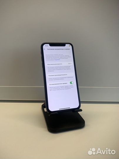 iPhone X, 64 ГБ