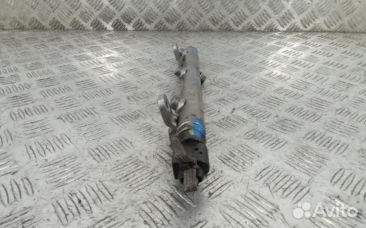 Топливная рампа дизельная mercedes benz GL-class X