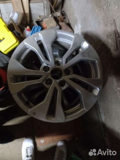 Автомобильные диски r16