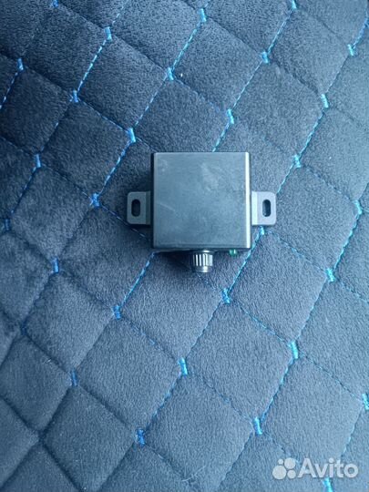 Выносной регулятор баса