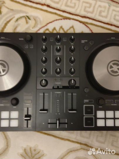 Traktor kontrol s2 mk3