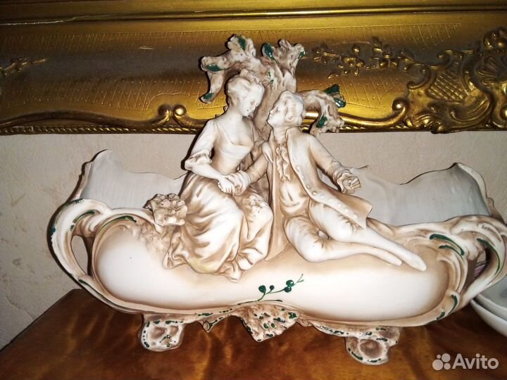 Антикварная ваза кашпо скульптура пара