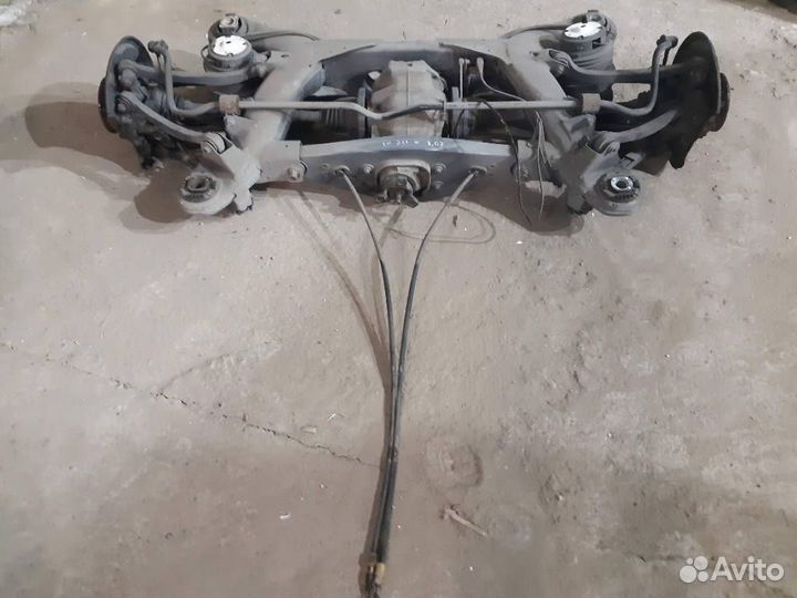 Балка моста задняя Mercedes-Benz E-Class 2003 W211