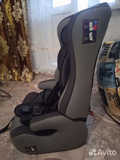 Детское кресло