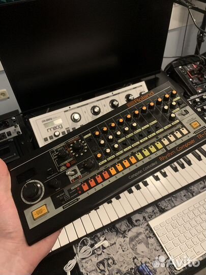 Roland tr 08