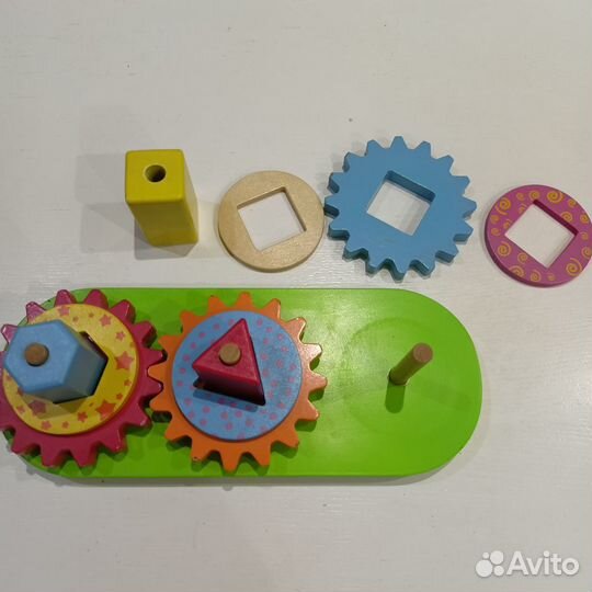 Игрушки развивашки