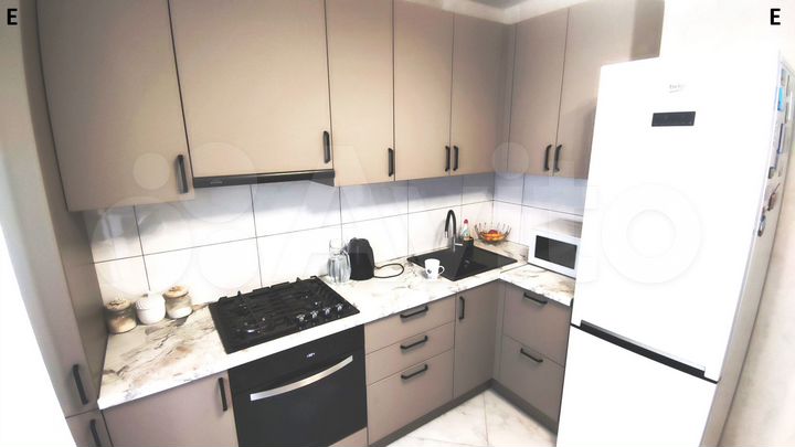 2-к. квартира, 64 м², 10/15 эт.