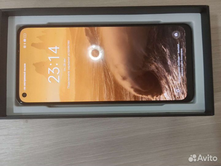 Смартфон realme 10