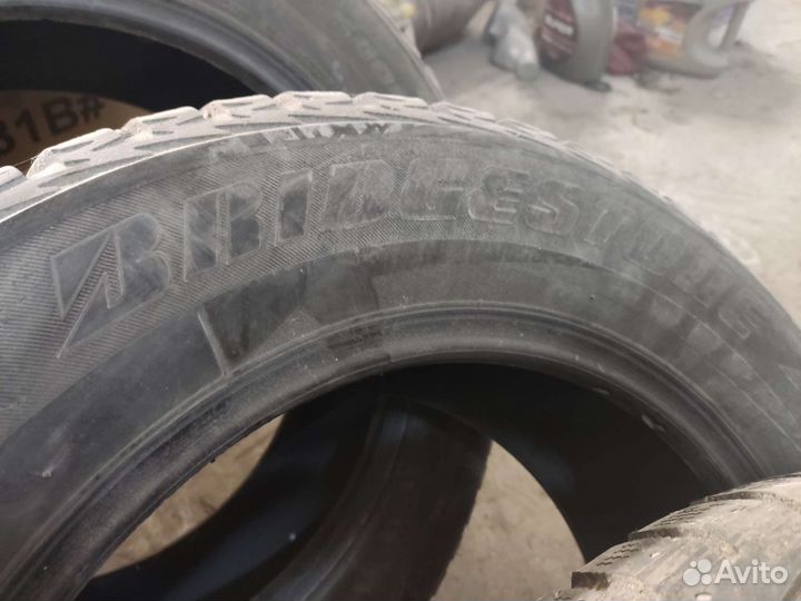 Bridgestone Ice Cruiser 5000 215/60 R16