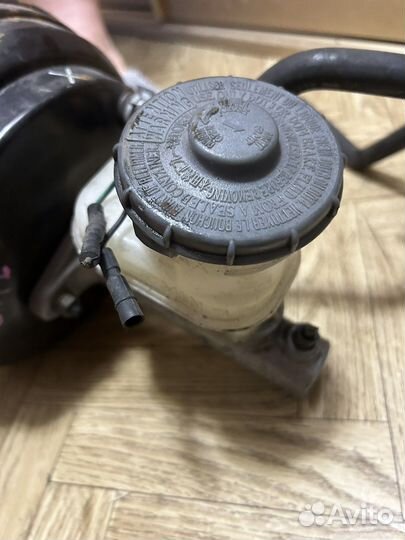 Главный тормозной цилиндр Honda HR-V GH1