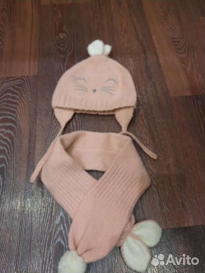 Комплект шапка и шарф для девочки