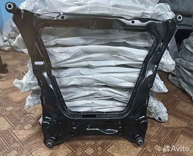 Подрамник Nissan Qashqai j10