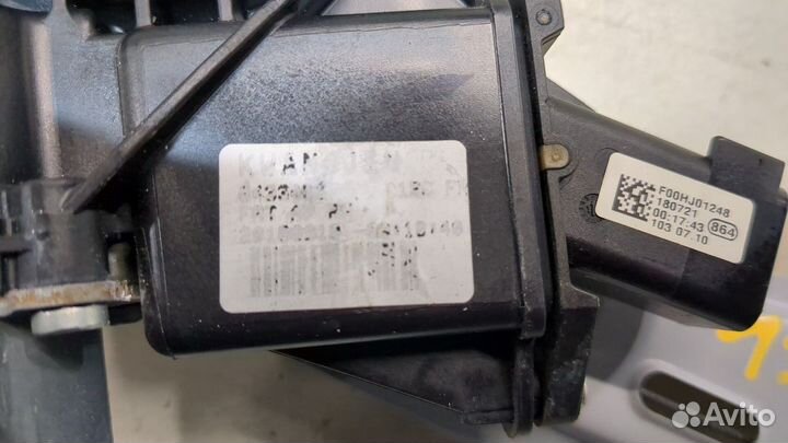 Стеклоподъемник электрический правый передний Chevrolet Camaro 2018, 2019