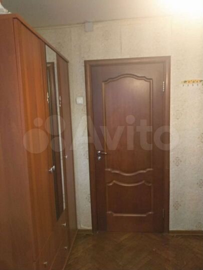 Комната 10 м² в 2-к., 1/12 эт.