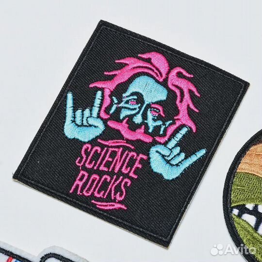 Нашивка на одежду научный рок термонашивка