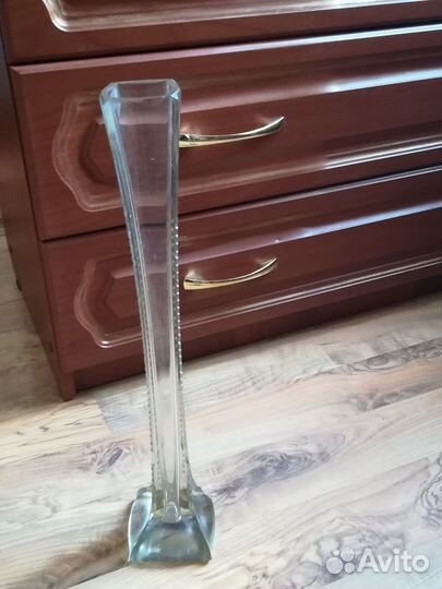 Ваза стеклянная