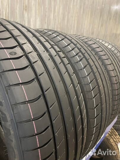 Triangle EffeXSport TH202 235/55 R19 107W