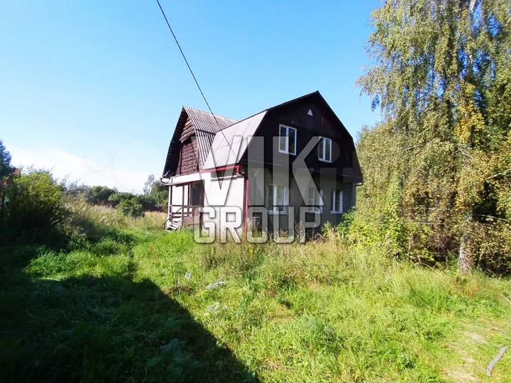 Дом 200 м² на участке 15 сот.