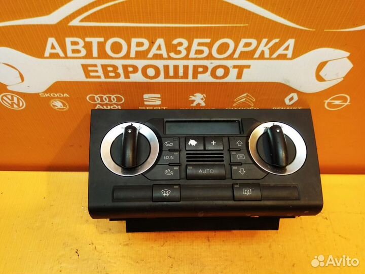 Блок управления печкой Audi A3 (8PA) (2004-2013)