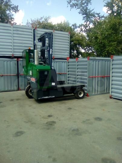 Кладовка для хранения офисной мебели