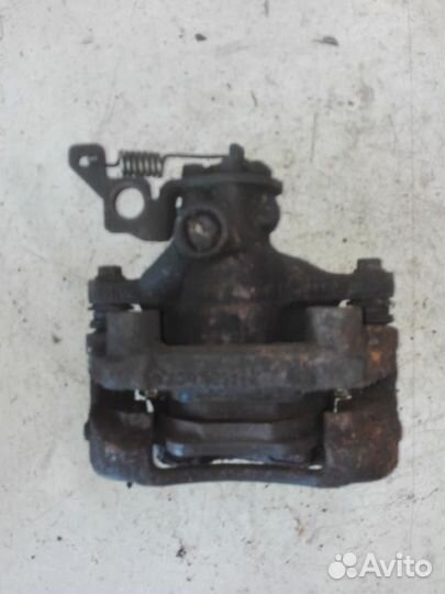 Суппорт задний правый Ford Mondeo