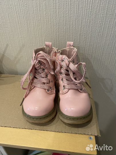Ботинки демисезонные для девочки 23 размер