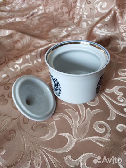 Сахарница «Журавли». Фарфор. Дулёво 1987 г. СССР