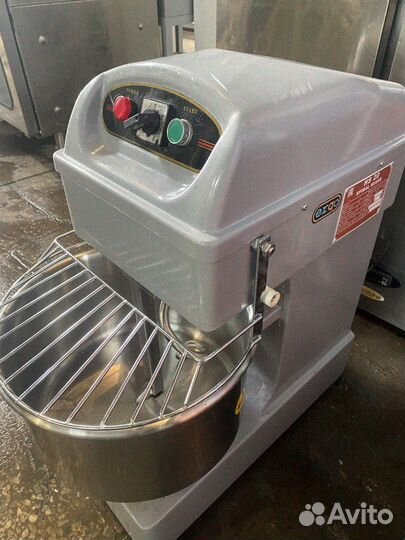 Тестомес спиральный