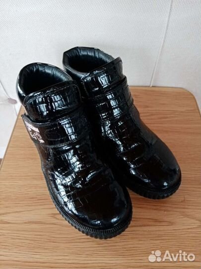 Полуботинки для девочки 33 размер