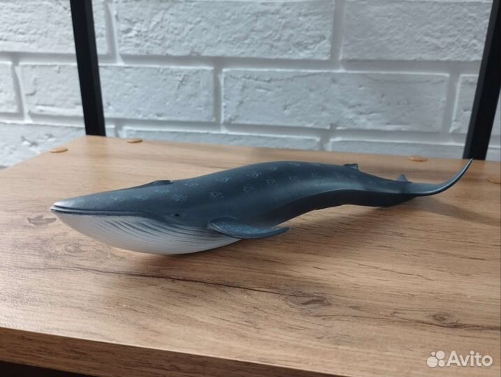 Голубой кит фигурка игрушка