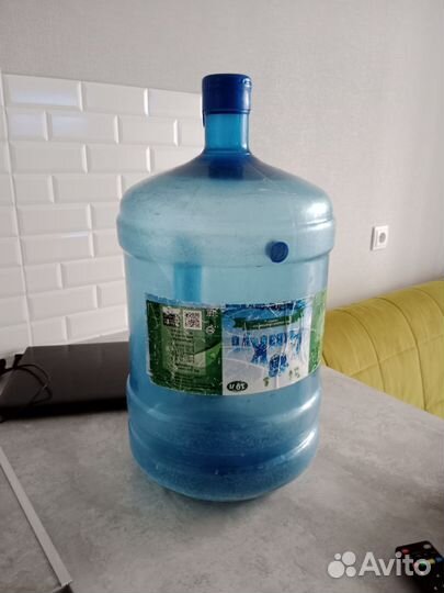 Бутылка для воды 19 литров