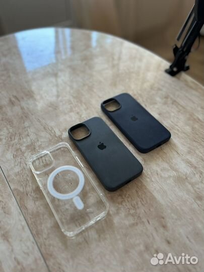 Чехлы iPhone 13 14