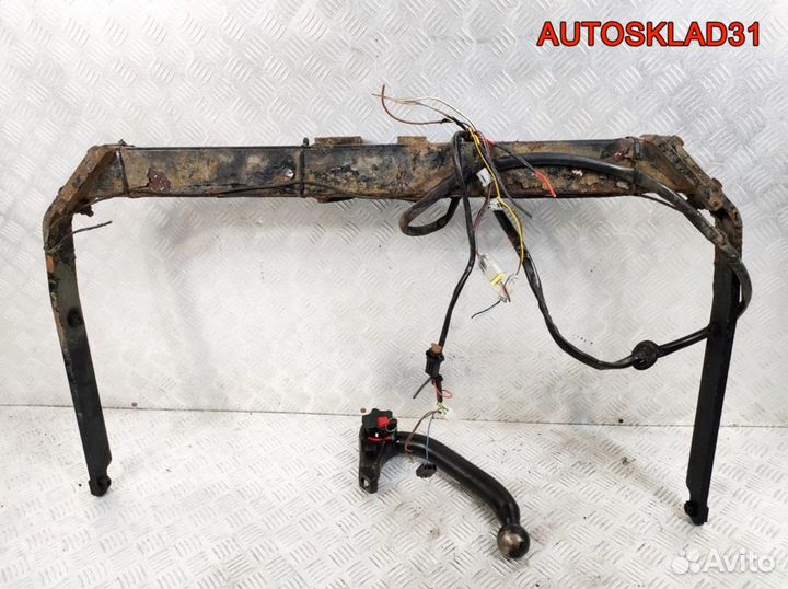 Фаркоп со съёмным крюком Mazda 3 BK Хетчбэк