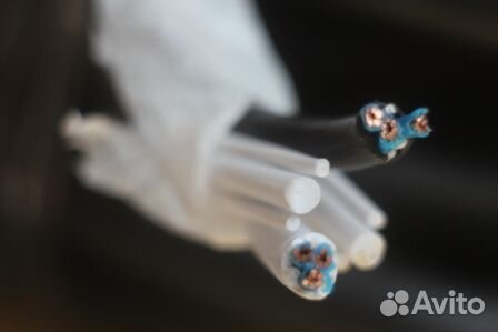 Кабель Transparent reference 4м