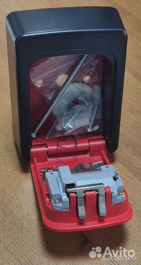 Сейф кодовый для ключей (сейф ключница)