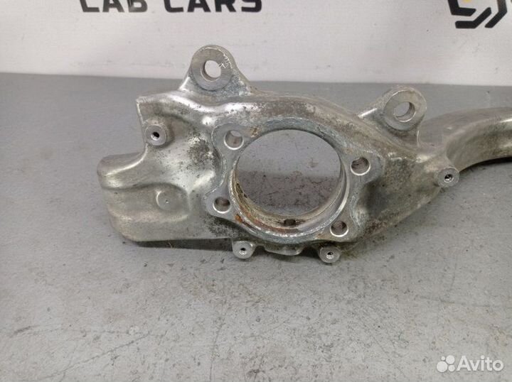 Кулак поворотный передний правый Audi A6 C6