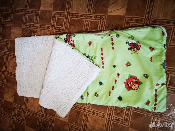 Зимний конверт в прогулочную коляску