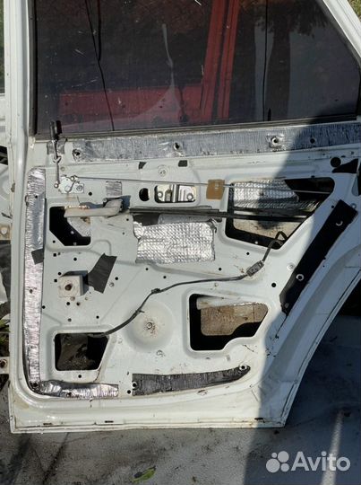 Двери на приору