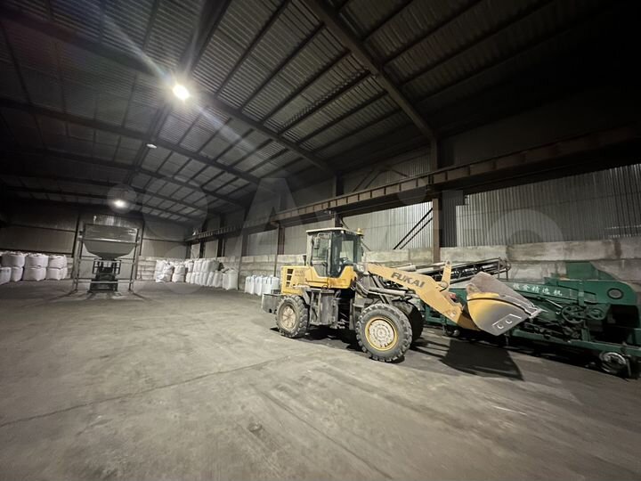 Производственная база. Склад, 1200 м²