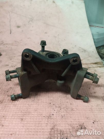 Впускной коллектор Audi A6 c5 2.5TDI