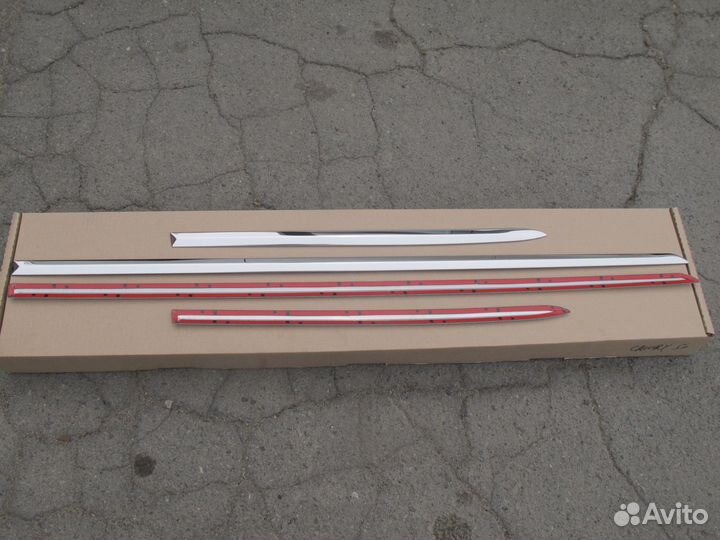 Молдинги дверей Camry V50 / V55, сталь