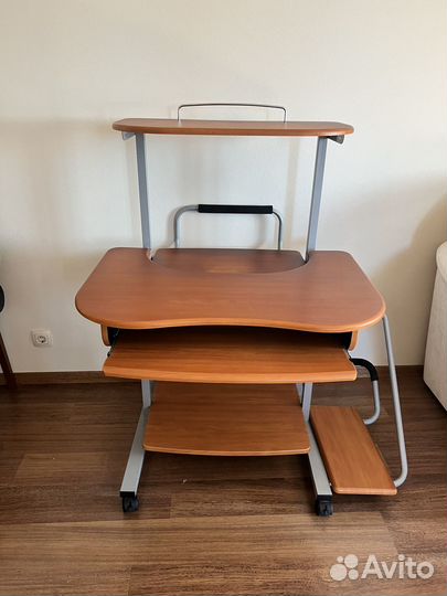 Компьютерный стол бу