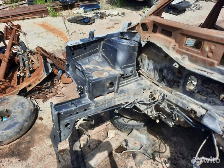 Лонжерон передний правый Nissan Qashqai