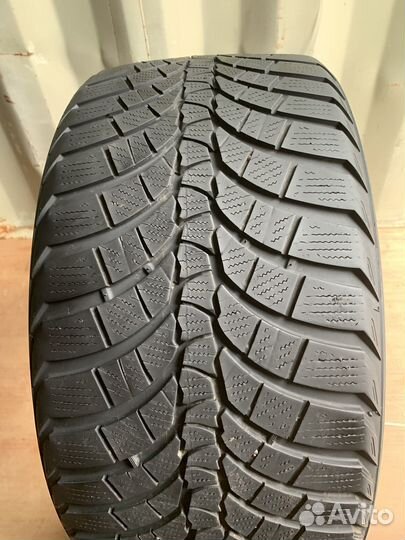 Kumho WinterCraft WS71 265/35 R18 97V