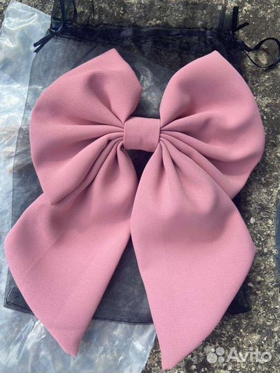 Бант на заколке