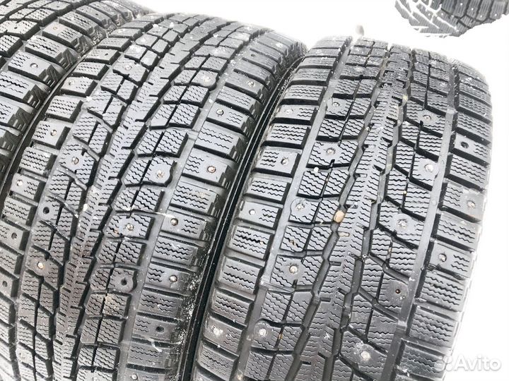 Dunlop SP Winter Ice 01 205/55 R16