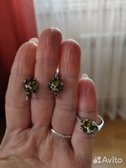 Комплект из серебра